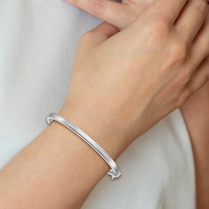 Flat Hinged Bangle